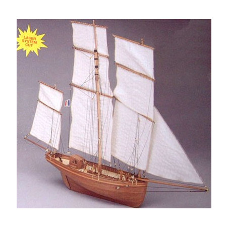 LE MADELINE  MANTUA MODEL