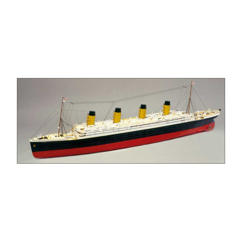 H.M.S. TITANIC KIT 1