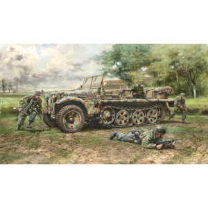 Sd.Kfz. 10 DEMAG D7 with German Paratroops