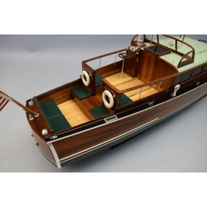 CHRIS-CRAFT COMMUTER