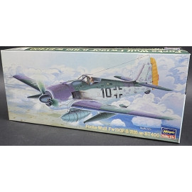 Focke-Wulf Fw190F-8/R16 Hasegawa SCALA 1:72