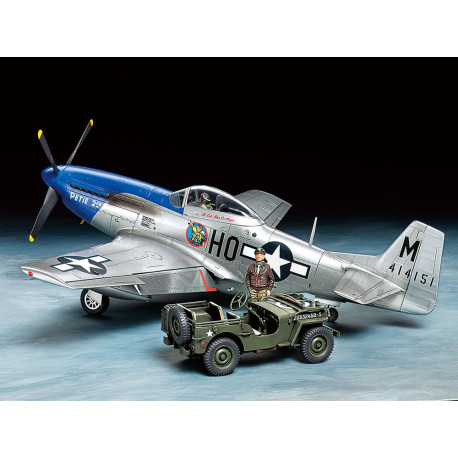 North American P-51D Mustang & 1/4-ton 4x4 Light Vehicle Set