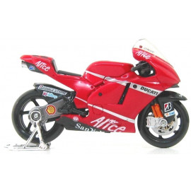 DUCATI DESMOSEDICI 1:18 MAISTO